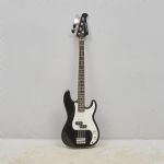 1479 6009 ELECTRIC BASS ..